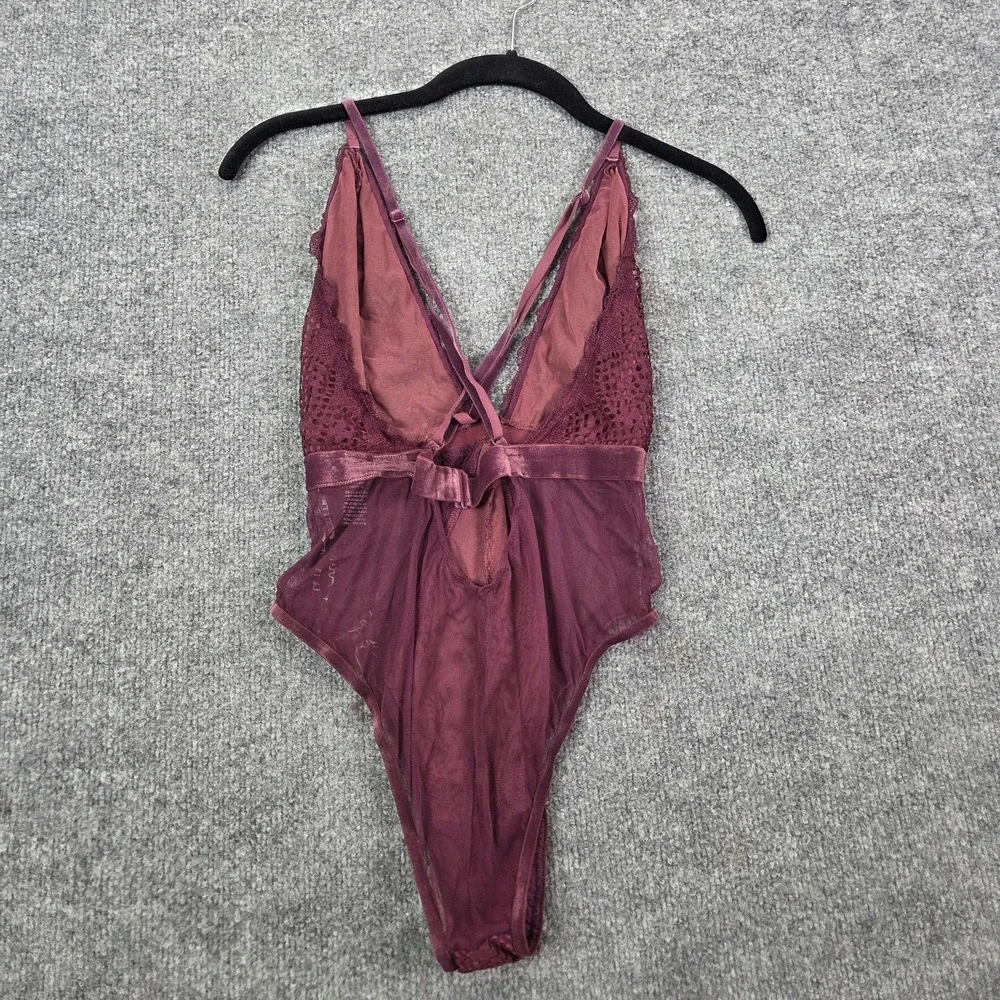 Victoria's Secret Teddy Womens Medium Purple Lace Sheer One Piece Lingerie